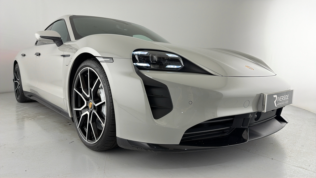 Porsche Taycan Taycan My23 Silver #45