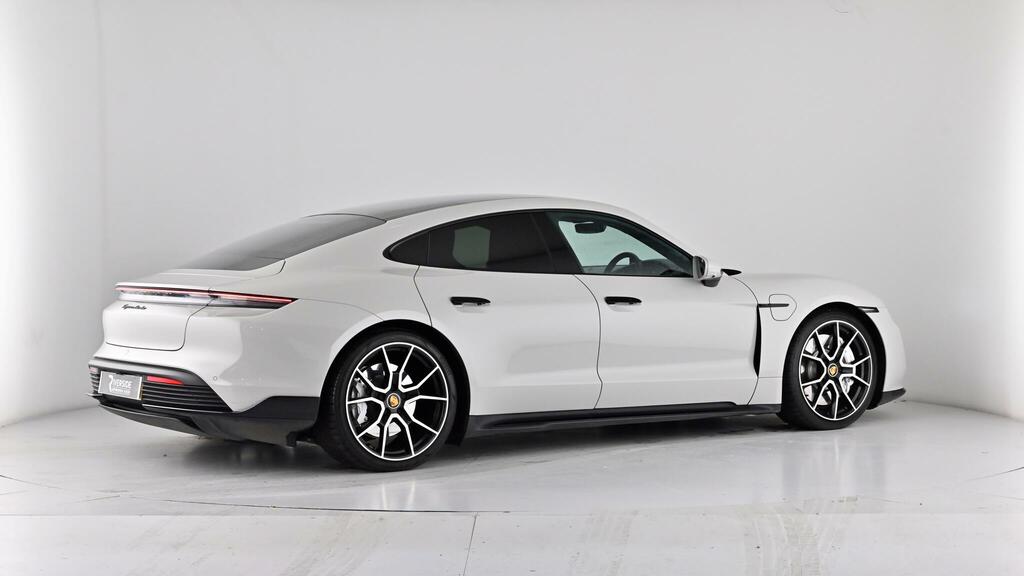 Porsche Taycan Taycan My23 Silver #146