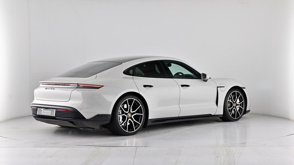 Porsche Taycan Taycan My23 Silver #144