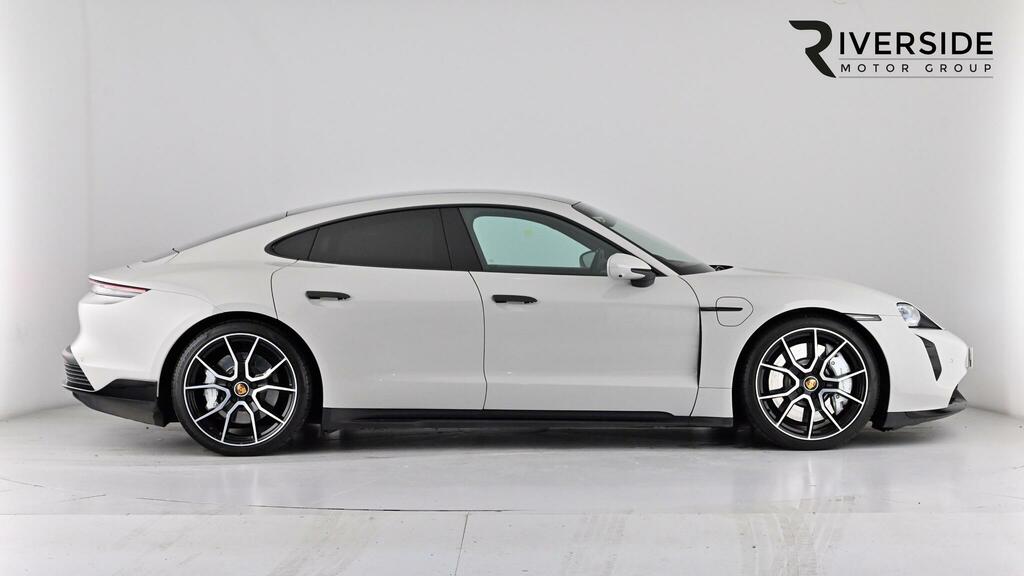 Porsche Taycan Performance Plus 93.4Kwh Turbo 4Wd 11Kw Grey #6
