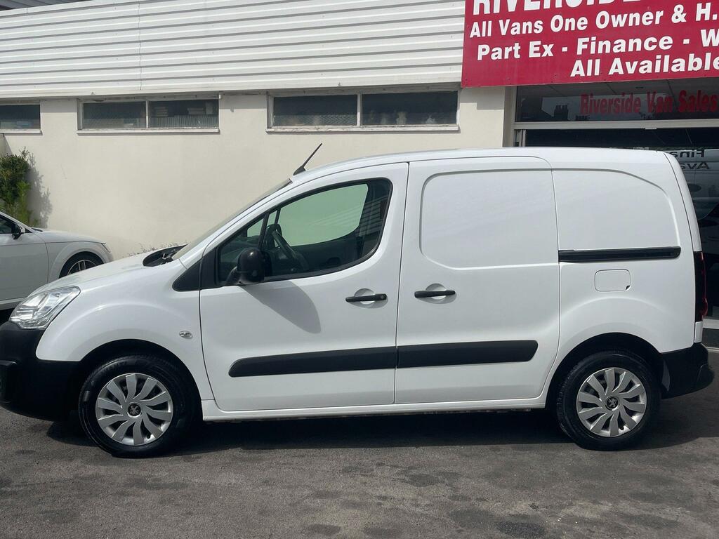 Peugeot Partner Panel Van White #4