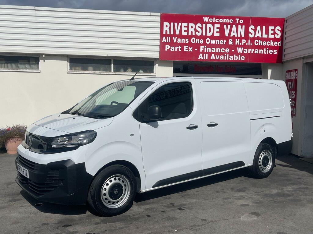 Vauxhall Vivaro Turbo D Prime White #2