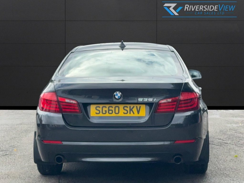 BMW 5 Series Se Black #5