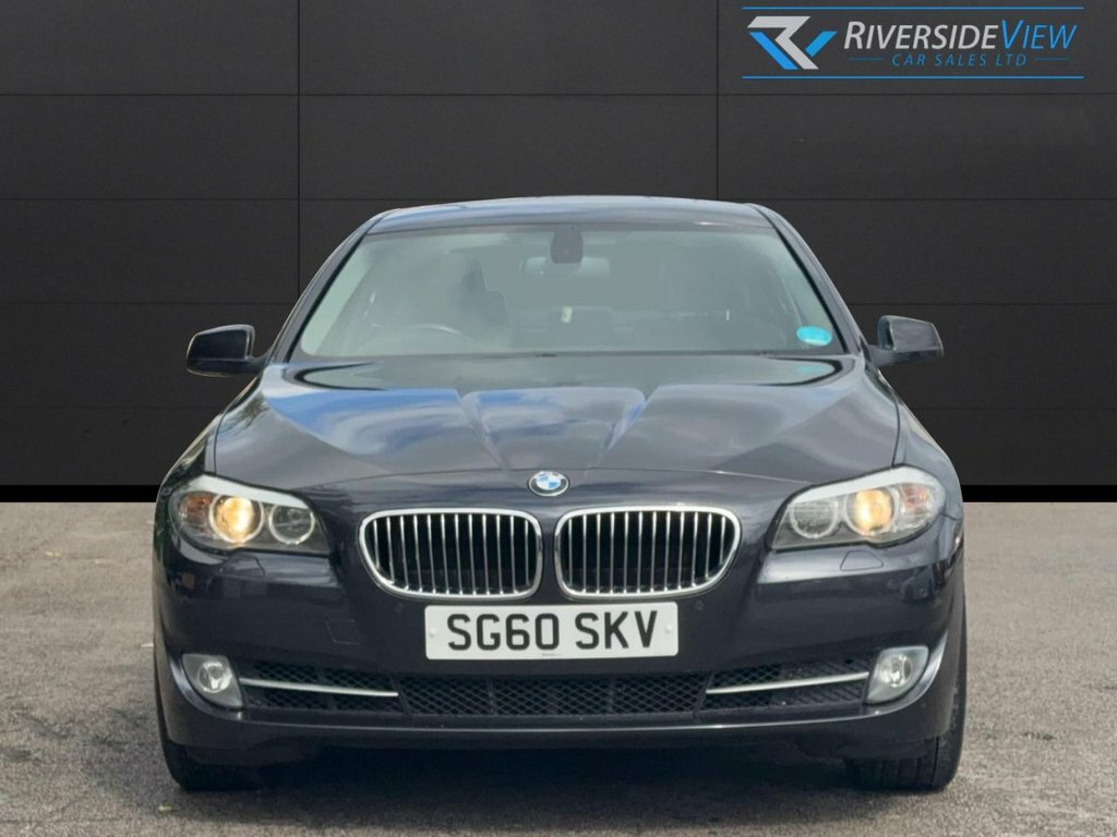 BMW 5 Series Se Black #3
