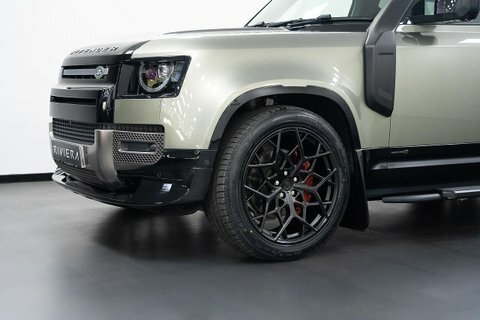 Land Rover Defender Octa Grey #10