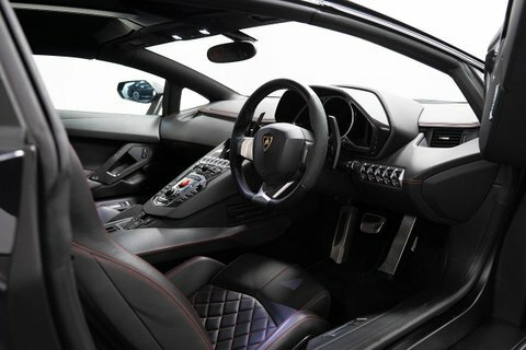Lamborghini Aventador 6.5 V12 Lp #3