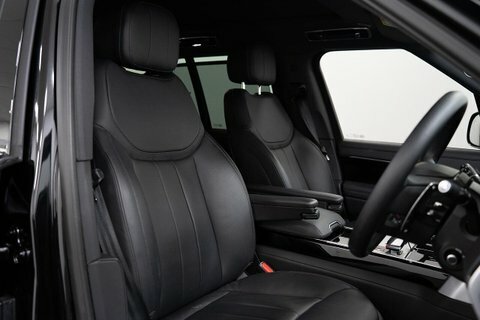 Land Rover Range Rover D200 Dynamic Se Black #1