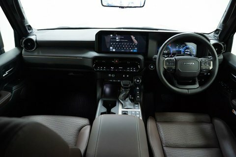 Toyota Land Cruiser 250 Suv 2.8 #6