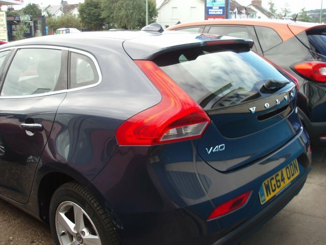 Volvo V40 1.6 D2 Se Hatchback Blue #2