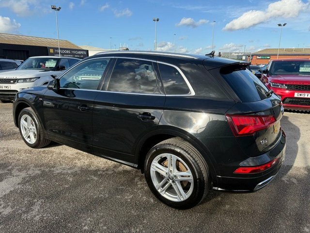 Audi Q5 2.0 Tdi 40 S Line Suv S Tronic Quattro Black #4