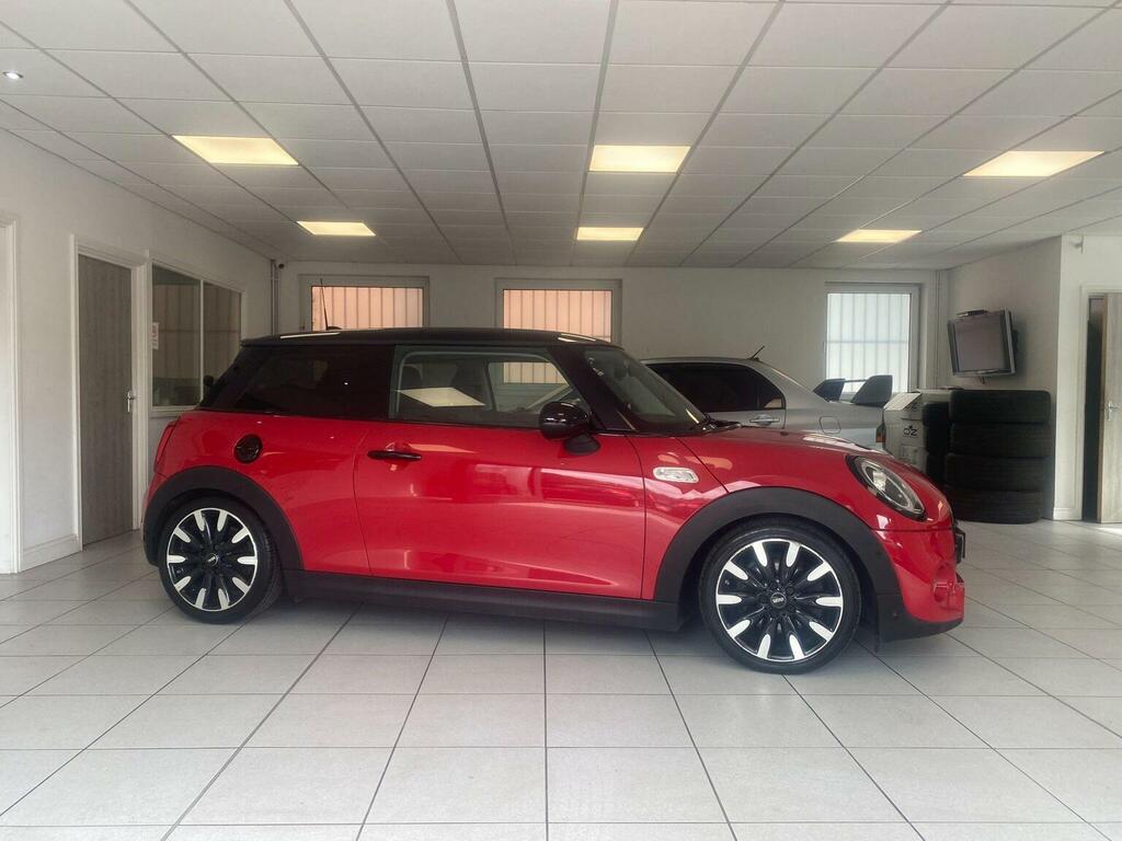 Mini Hatch 2.0 Cooper S Exclusive Euro 6 Ss Red
