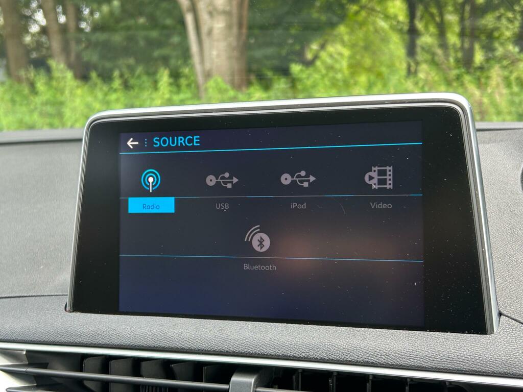 Peugeot 3008 Bluehdi Active Black #36