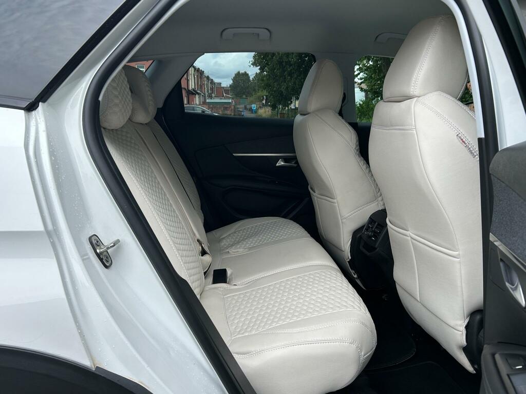 Peugeot 3008 Bluehdi Active Black #22