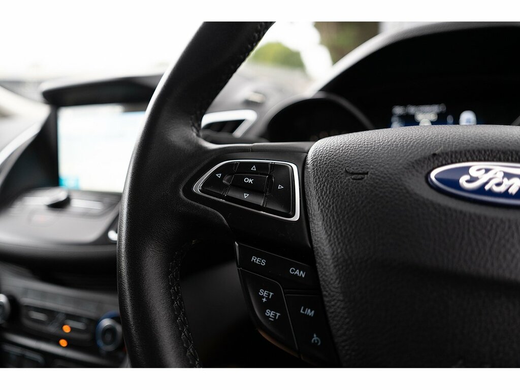 Ford C-Max 1.0 Ecoboost 125 Zetec Navigation White #23