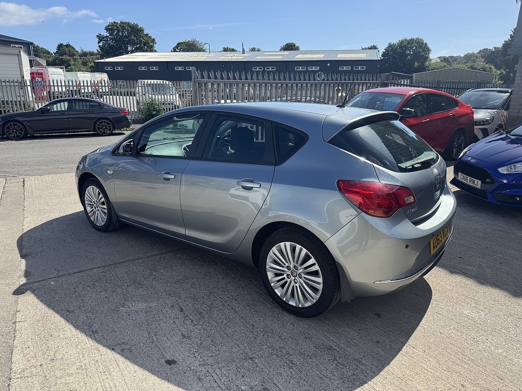 Vauxhall Astra Energy Silver #5