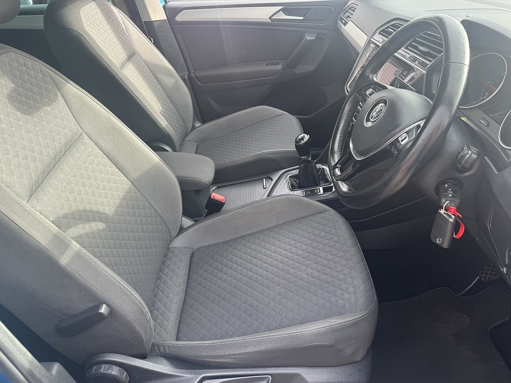 Volkswagen Tiguan R-line Tech Grey #13