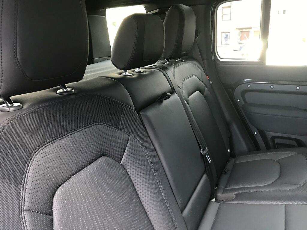 Land Rover Defender 110 110 #27
