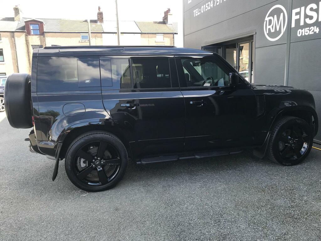 Land Rover Defender 110 110 #19