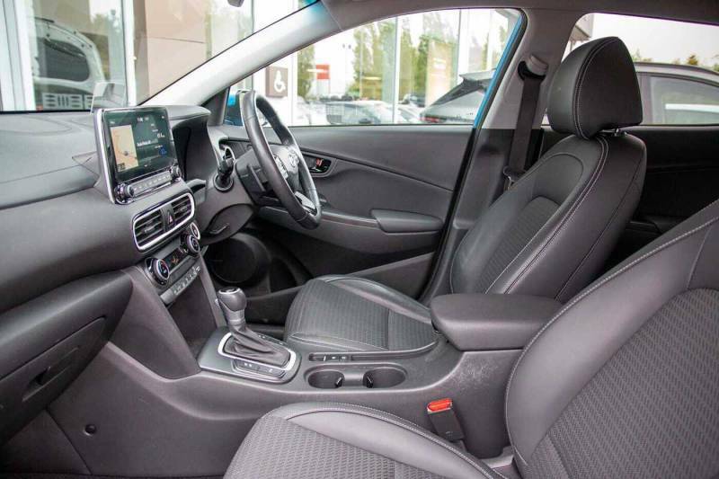 Hyundai Kona Hatchback #9
