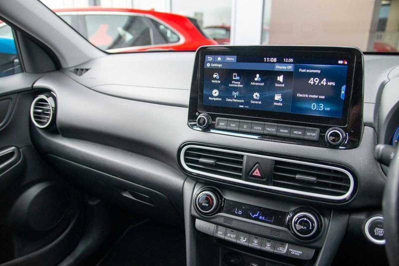Hyundai Kona Hatchback #13