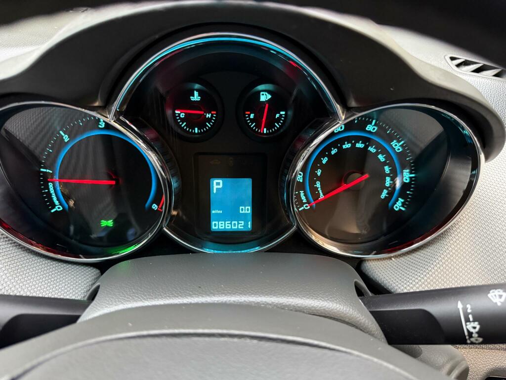 Chevrolet Cruze Cruze Lt Silver #36