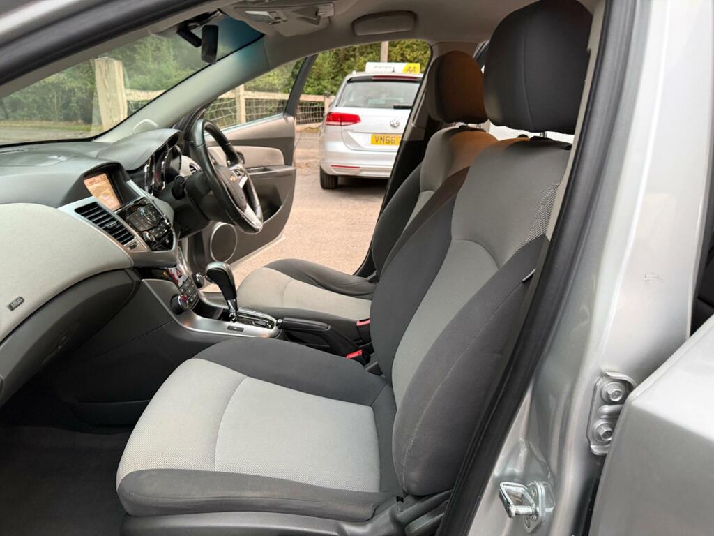 Chevrolet Cruze Cruze Lt Silver #29