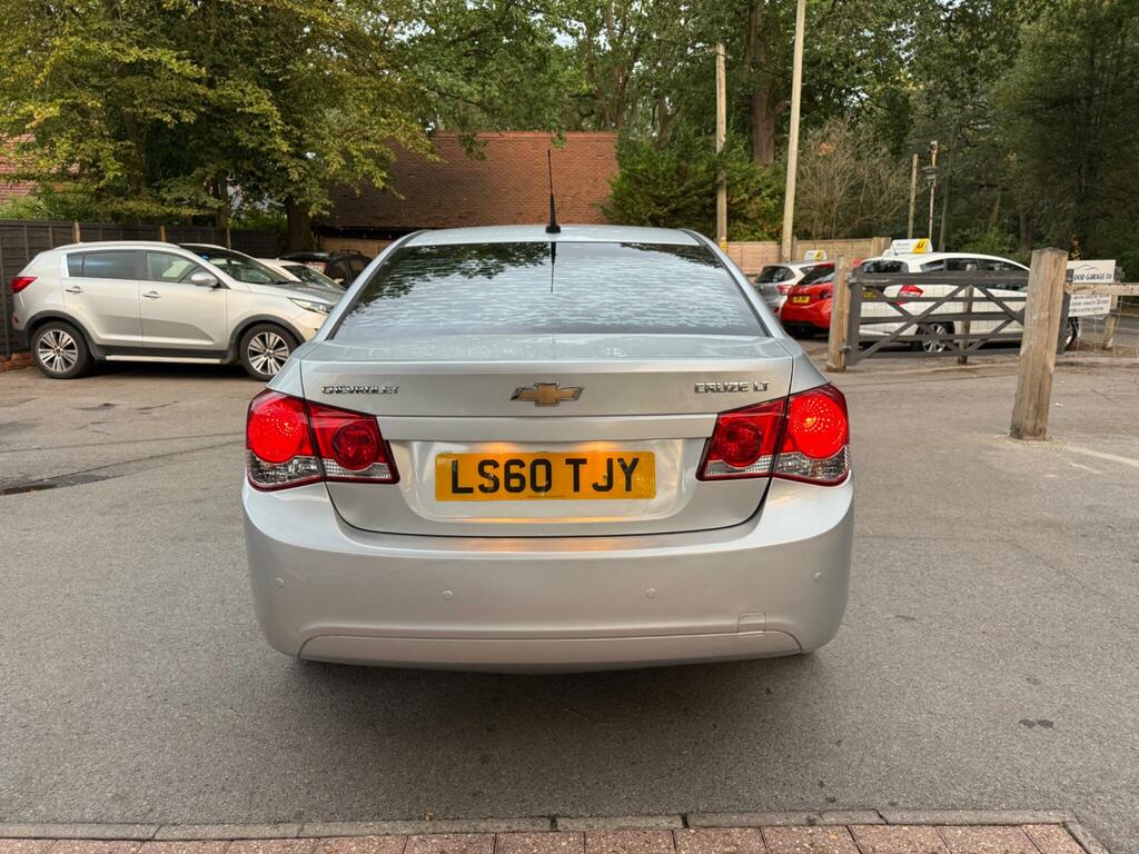 Chevrolet Cruze Cruze Lt Silver #8