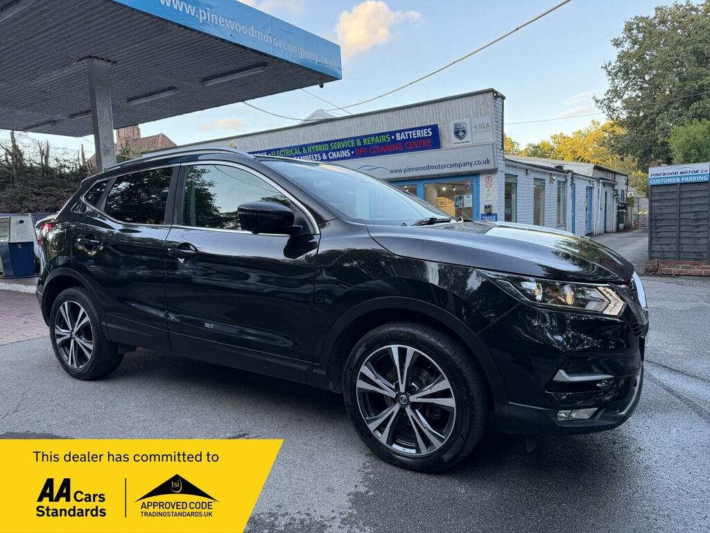 Nissan Qashqai 1.5 Dci N-connecta Euro 6 S S Black