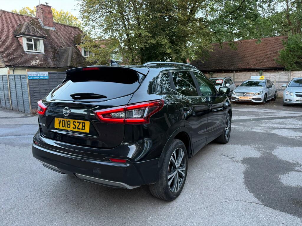 Nissan Qashqai 1.5 Dci N-connecta Euro 6 S S Black #4