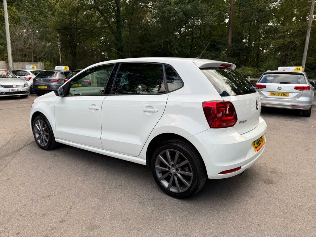 Volkswagen Polo 1.2 Tsi Bluemotion Tech Se Design Euro 6 S S White #2