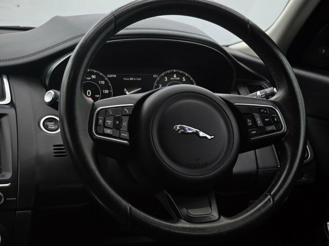 Jaguar E-Pace 2.0 P200 Hse Suv Awd Euro 6 S S Black #3