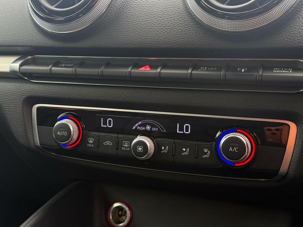 Audi A3 2.0 Tdi Sport S Tronic 2015 Silver #25