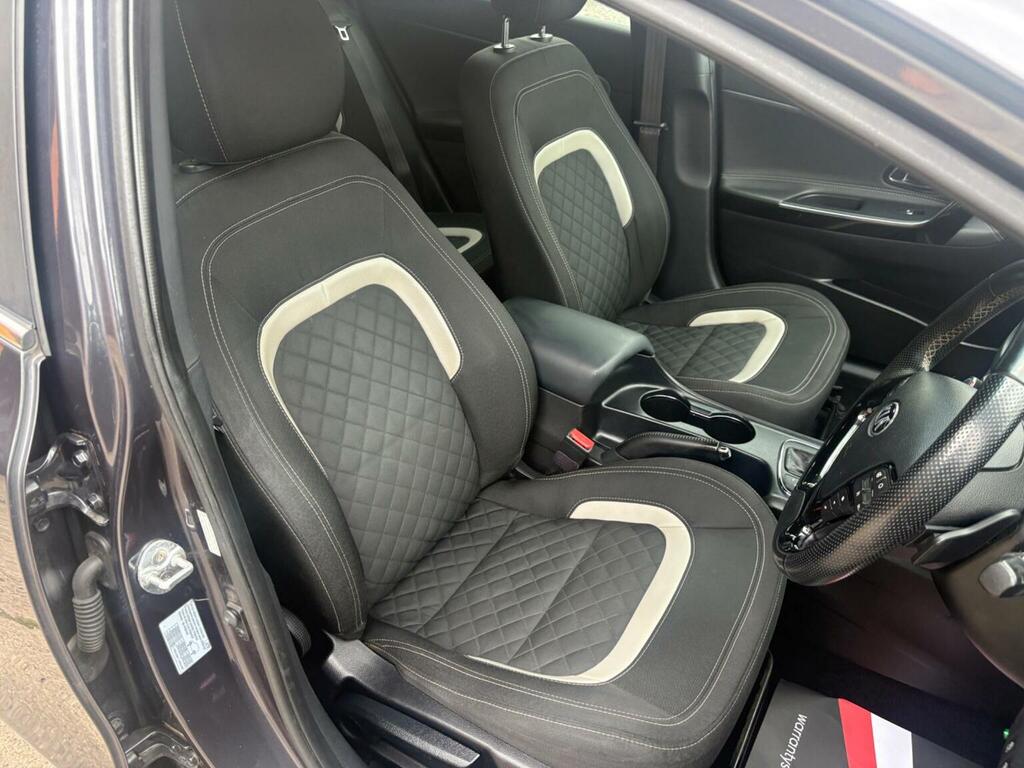 Kia Ceed 1.6 Crdi 134 Bhp 1 Sportwagon Vq Grey #16