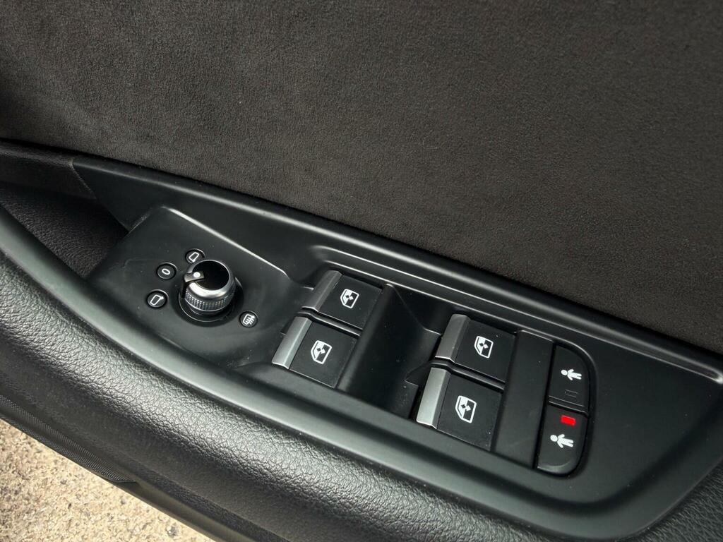 Audi A4 2.0 Tdi 190 Quattro Sport S Tronic Grey #14