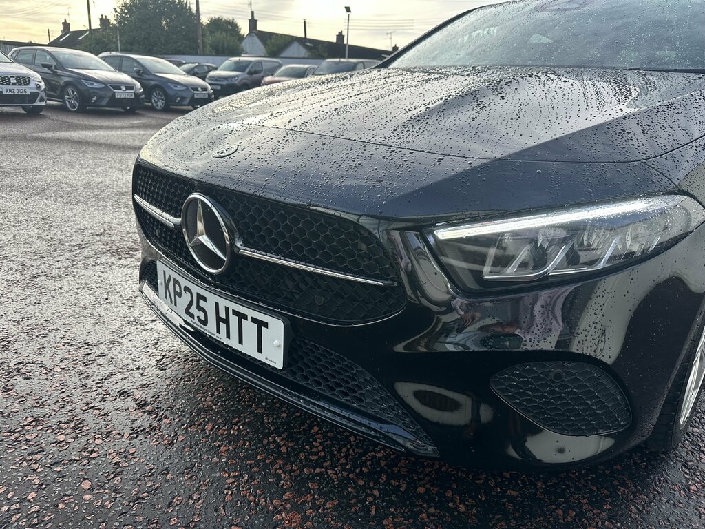Mercedes-Benz A Class 2025 Mercedes A-class 1.3 A 180 Sport Edition Black #6