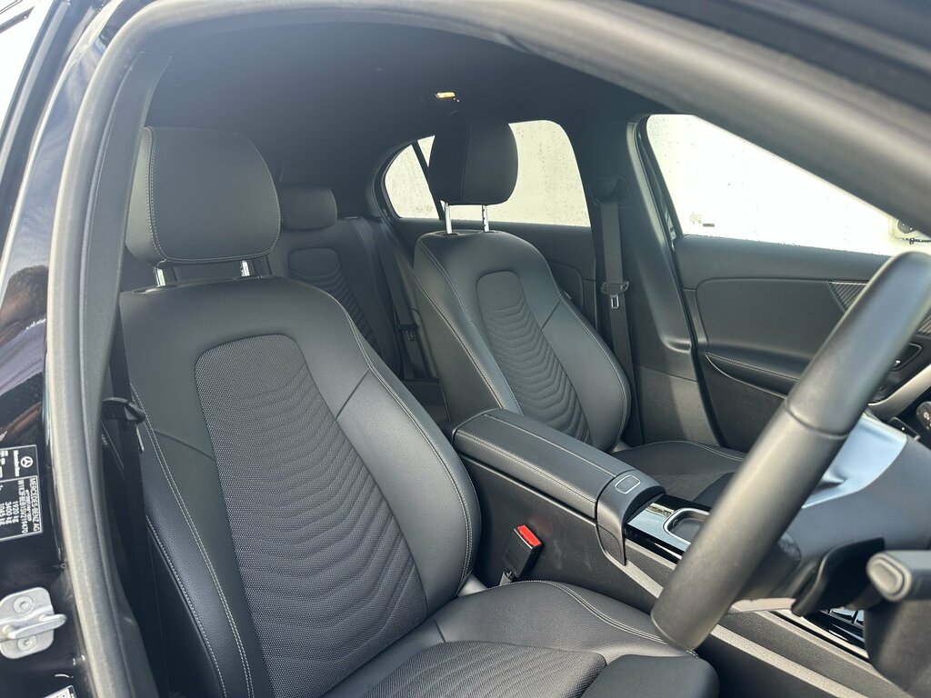 Mercedes-Benz A Class Hatchback Black #10
