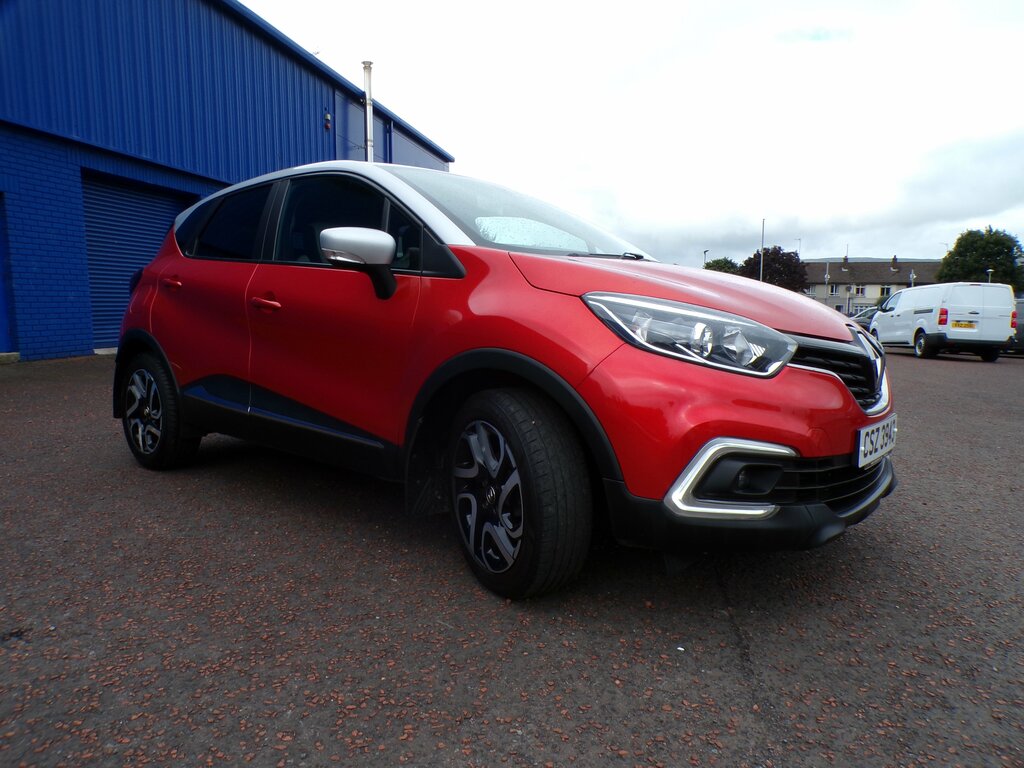 Renault Captur 0.9 Iconic Tce 89 Bhp Black #9