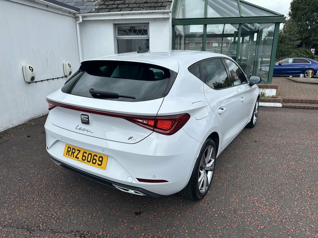 Seat Leon 2020 Seat Leon 1.5 Tsi Evo Fr White #4