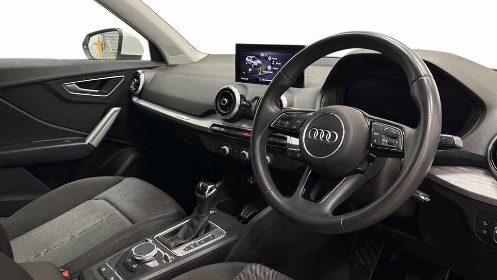 Audi Q2 2021 Audi Q2 1.5 Tfsi Sport 35 White #6