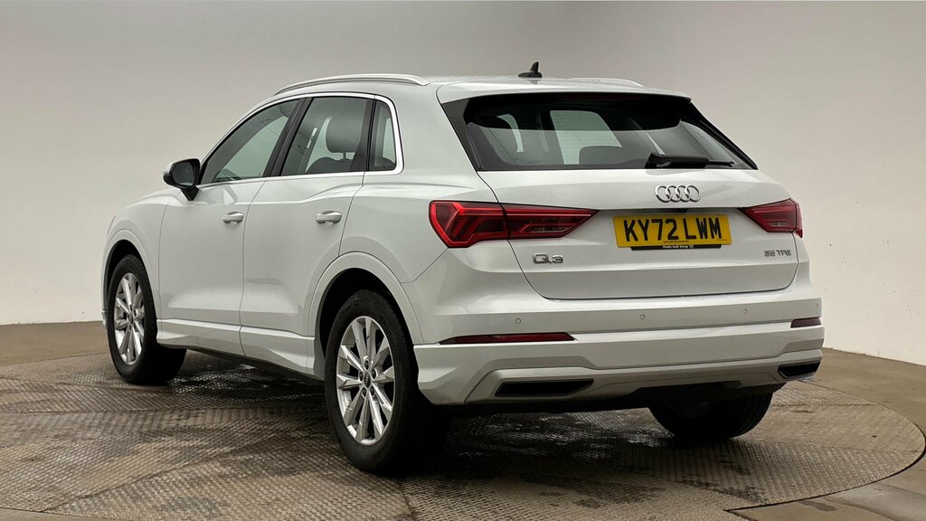 Audi Q3 2022 Audi Q3 1.5 Tfsi Sport 35 Comfort Sound Pk White #3