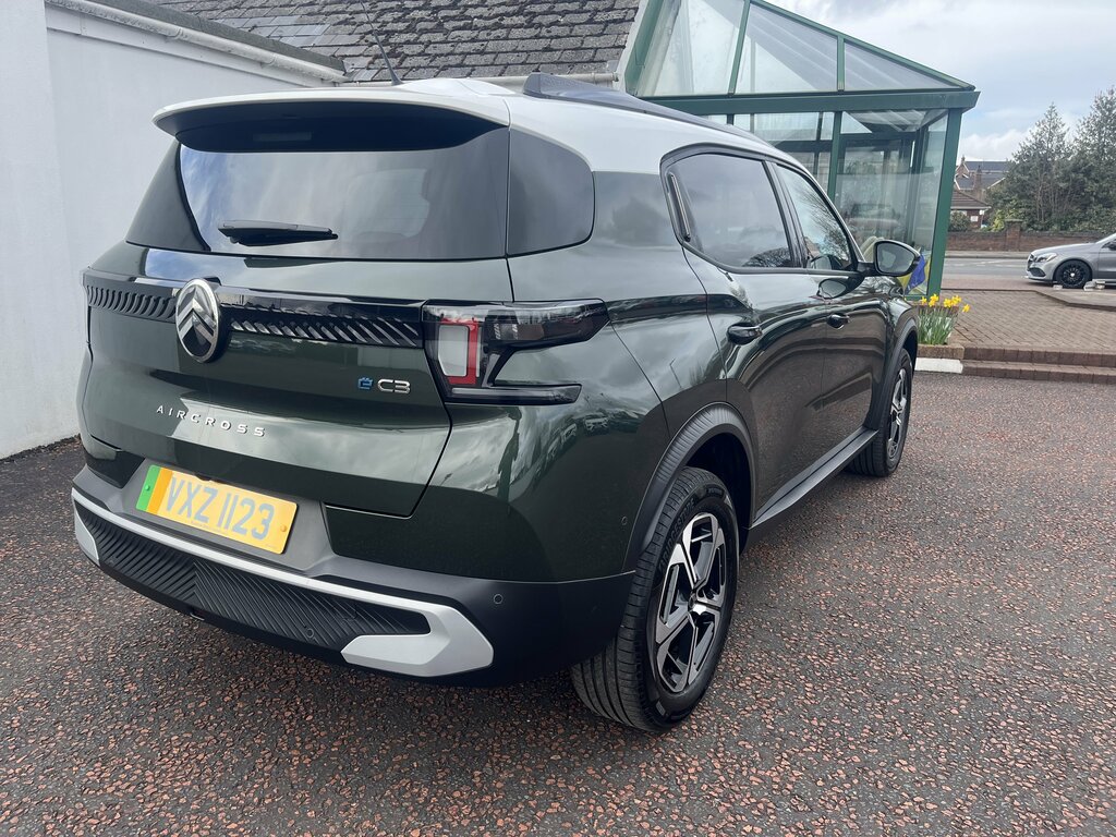 Citroen C3 Aircross 2025 Oct 25 Citroen E C3 Aircross Max 44 Green #5