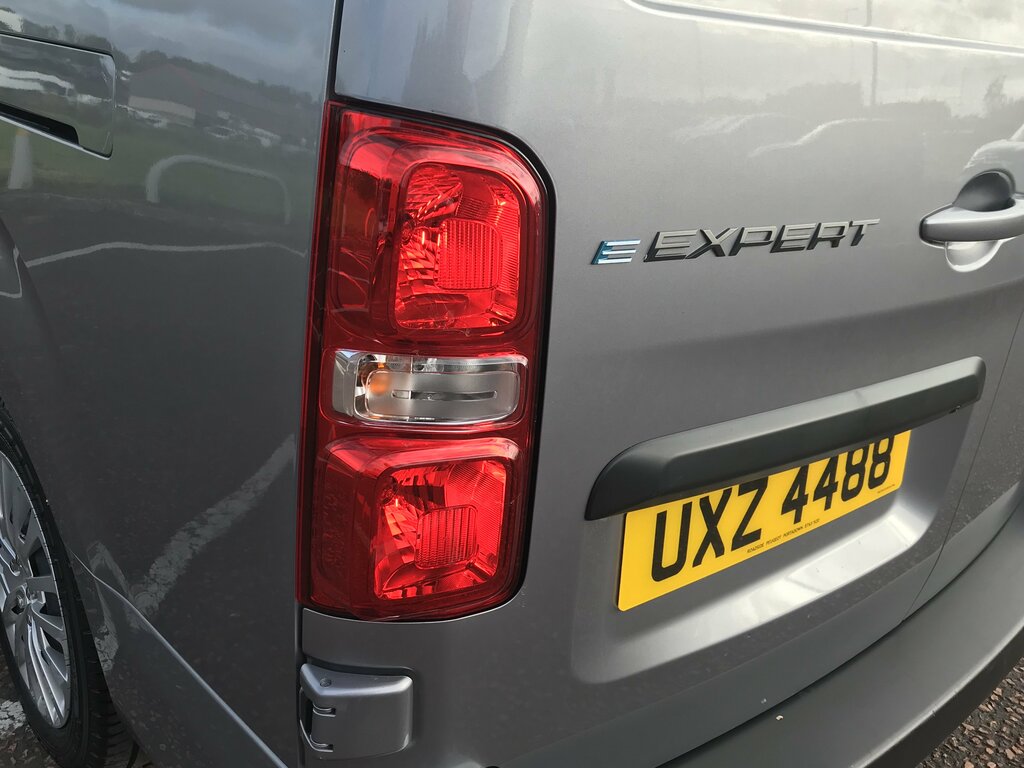 Peugeot E-Expert 75Kwh Professional Standard Panel Van Mwb 6Dr White #32
