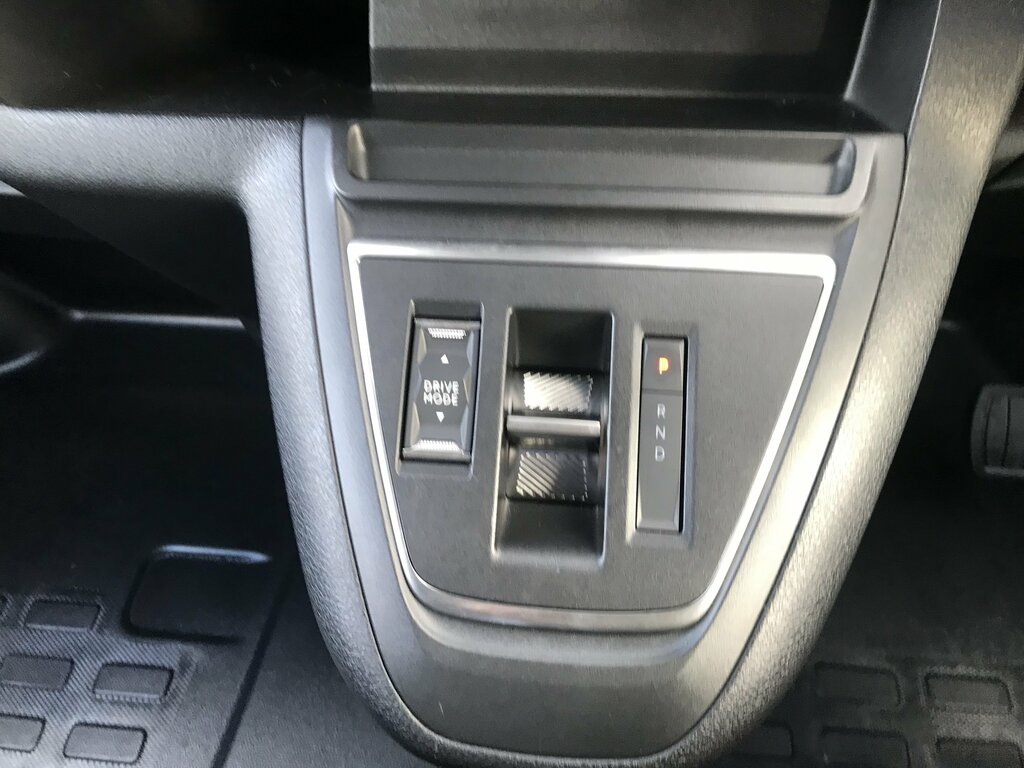 Peugeot E-Expert 75Kwh Professional Standard Panel Van Mwb 6Dr White #17