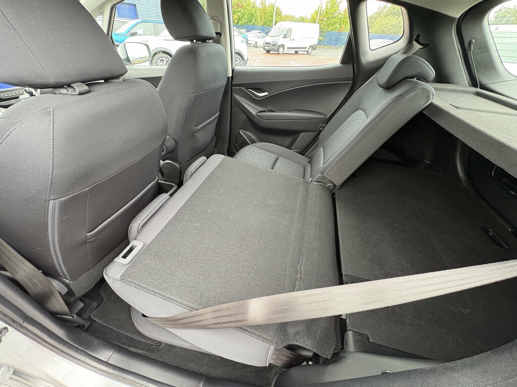 Hyundai Ix20 1.6 Crdi Blue Drive Se 2015 Black #39