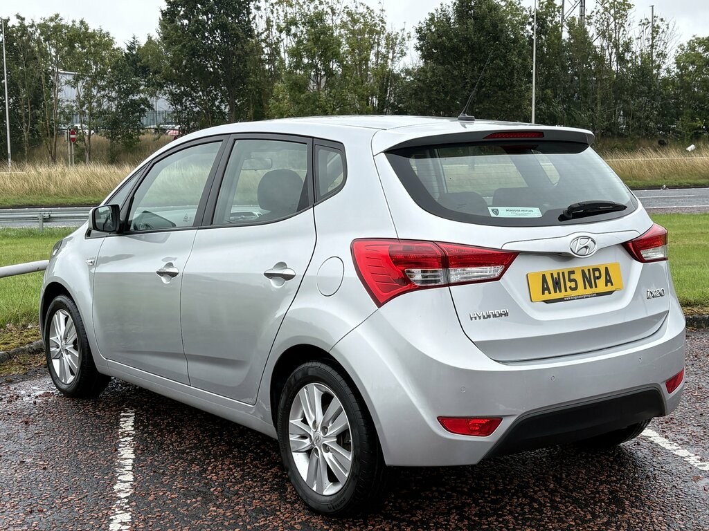 Hyundai Ix20 2015 Hyundai Ix20 1.6 Active Silver #5