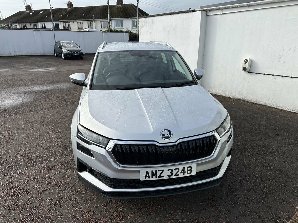 Skoda Karoq 2023 Skoda Karoq 1.0 Se L Tsi Just 12,000 Miles Silver #2