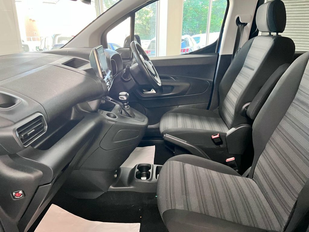 Vauxhall Combo Life 1.2 Turbo 130 Se 2022 Grey #19