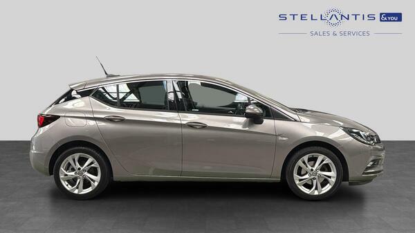 Vauxhall Astra 1.4I Turbo Sri Hatchback Euro 6 S #2