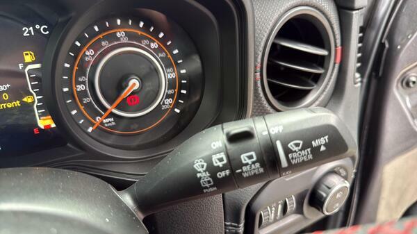 Jeep Wrangler 2L Rubicon Grey #23