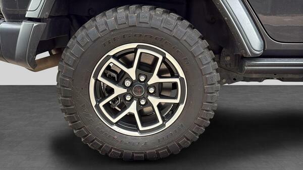 Jeep Wrangler 2L Rubicon Grey #13